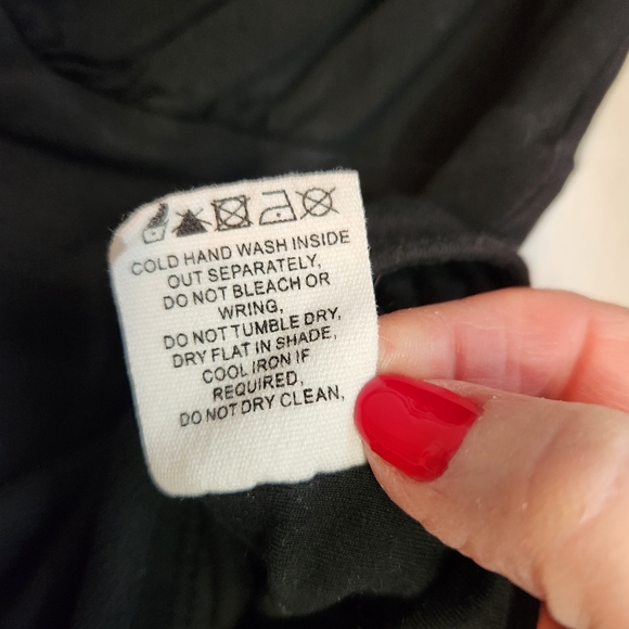 Princess Polly Black Long Sleeve Bodysuit, Size 2 - Picture 5 of 7